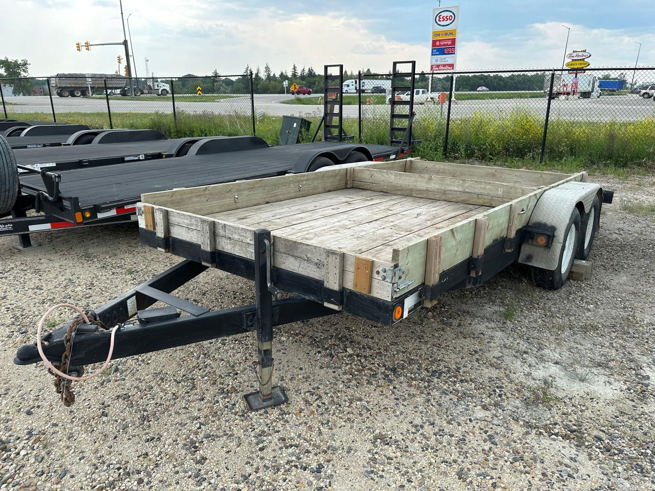 2004 Classic Trailer 16' Classic Car & Equipment Hauler Photo