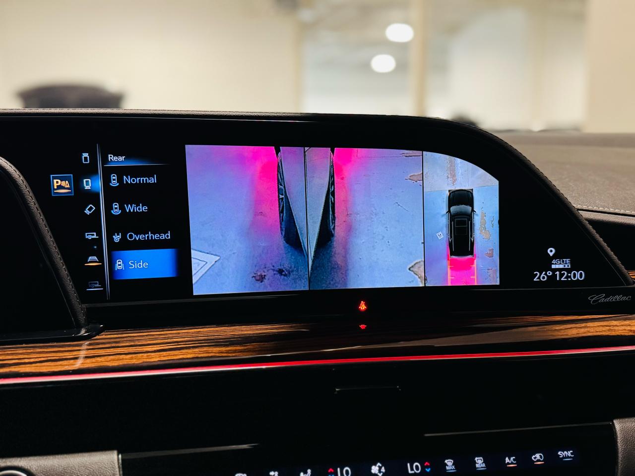 2023 Cadillac Escalade 4WD Premium Luxury - Photo #15
