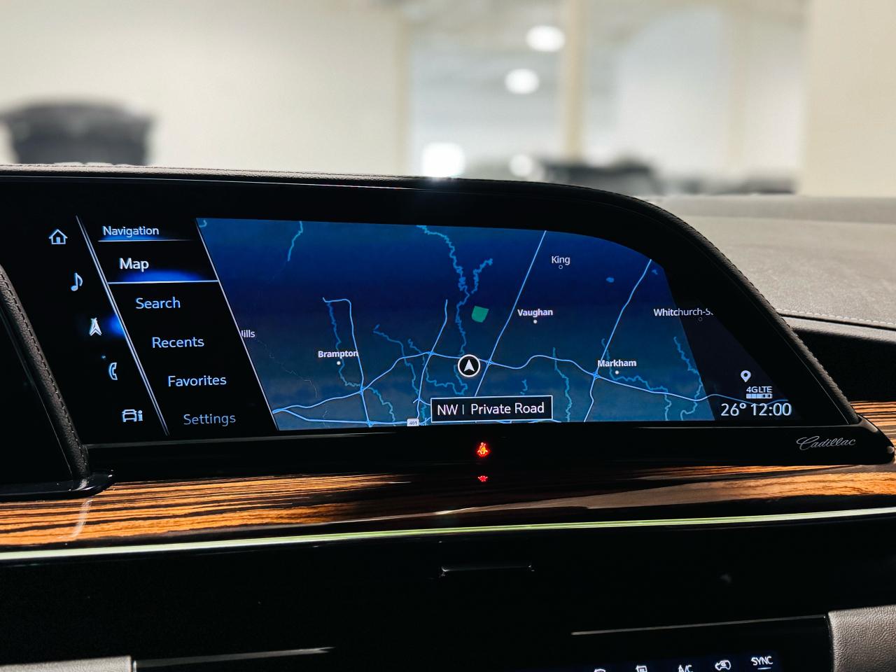 2023 Cadillac Escalade 4WD Premium Luxury - Photo #13