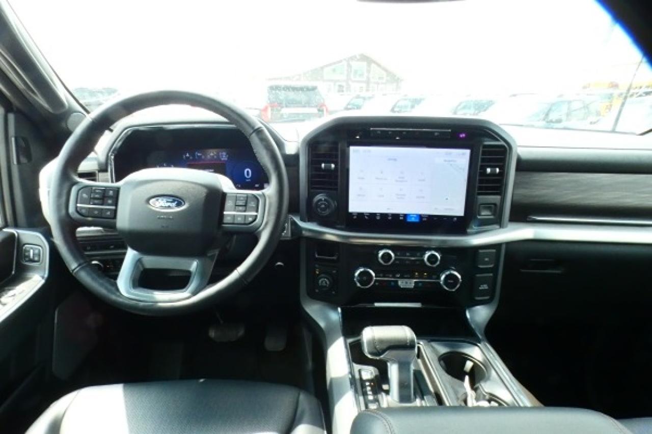 2024 Ford F-150 LARIAT w/H&C Leather, NAV, BUC - Photo #11