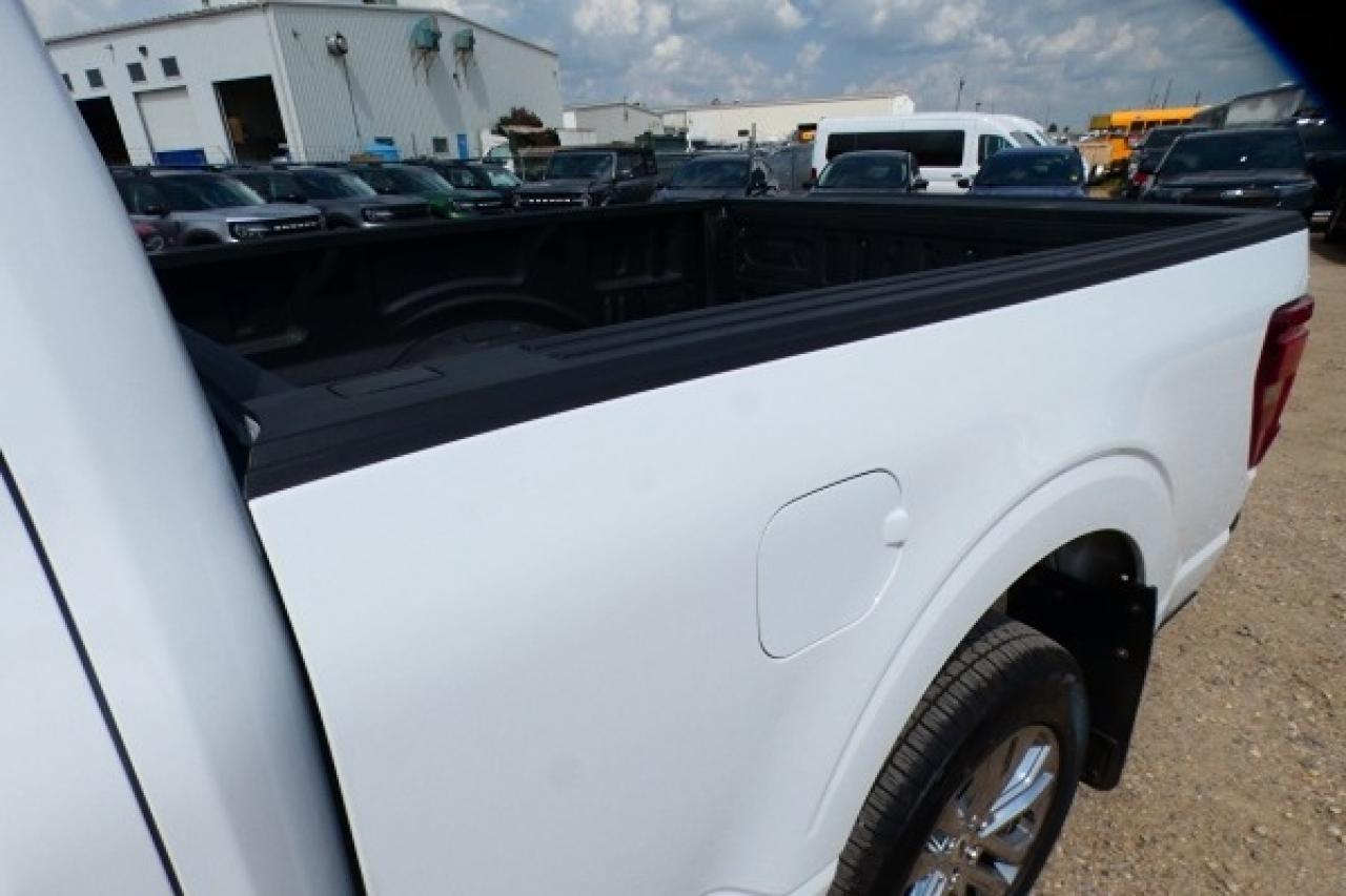 2024 Ford F-150 LARIAT w/H&C Leather, NAV, BUC - Photo #17