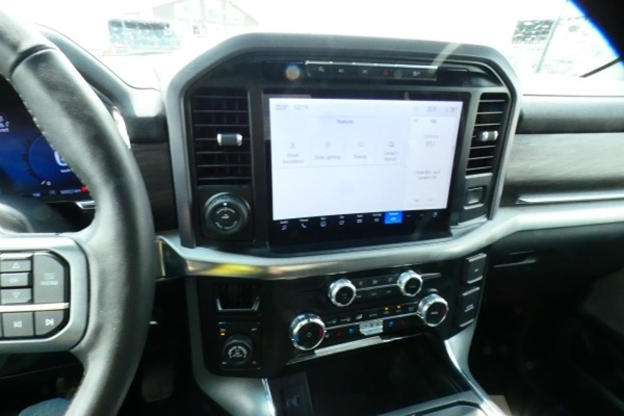 2024 Ford F-150 LARIAT w/H&C Leather, NAV, BUC - Photo #15