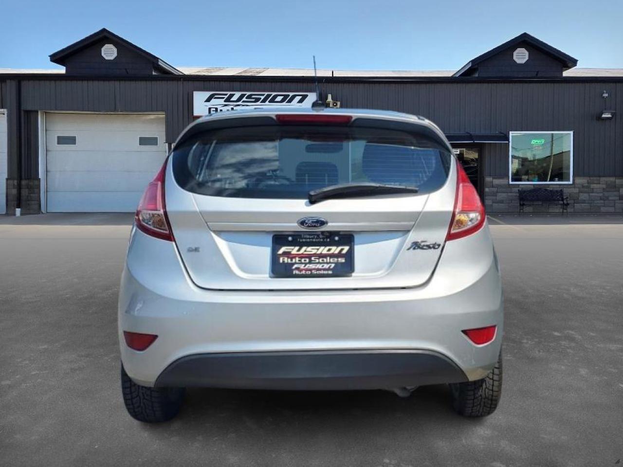 2019 Ford Fiesta SE - Photo #4