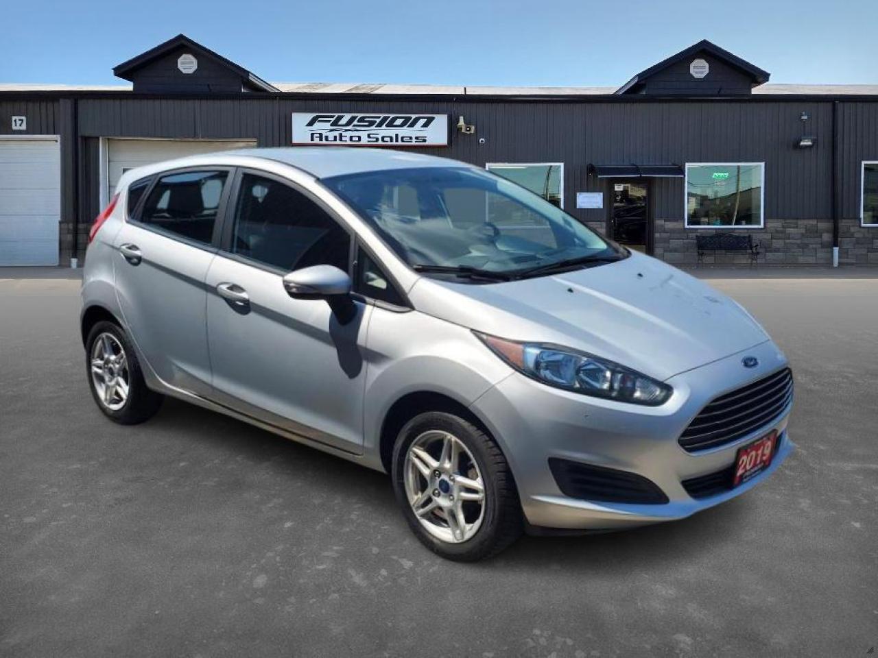2019 Ford Fiesta SE - Photo #6