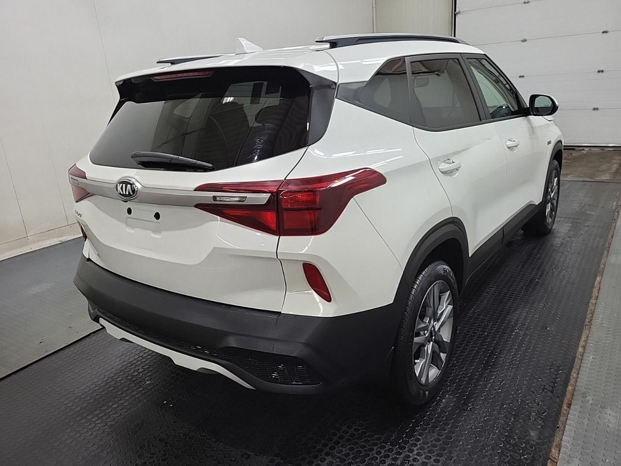 2021 Kia Seltos LX Photo
