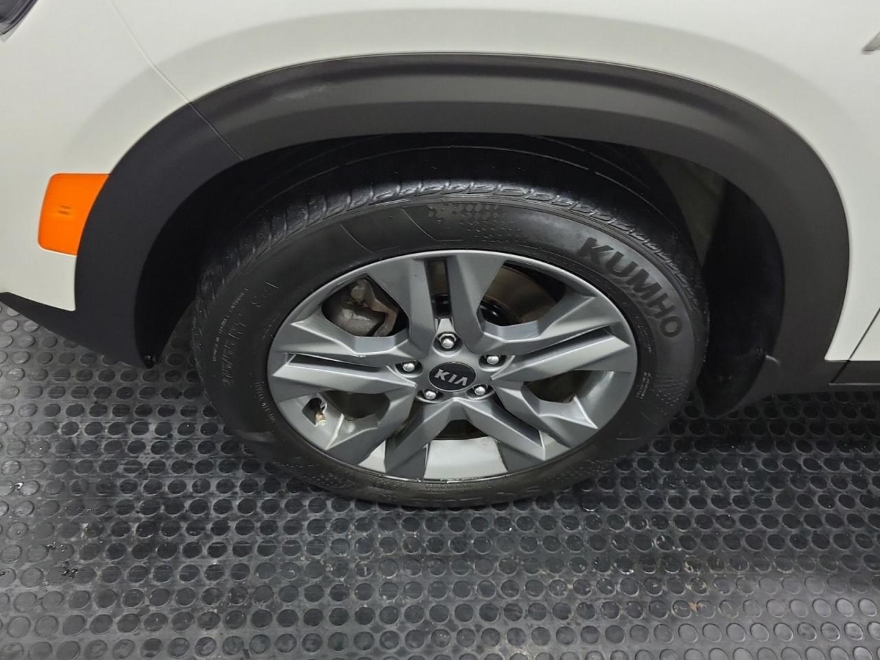 2021 Kia Seltos LX Photo