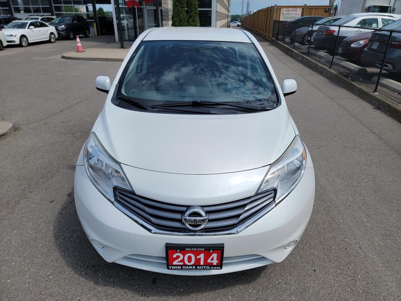 2014 Nissan Versa Note SV - Photo #2