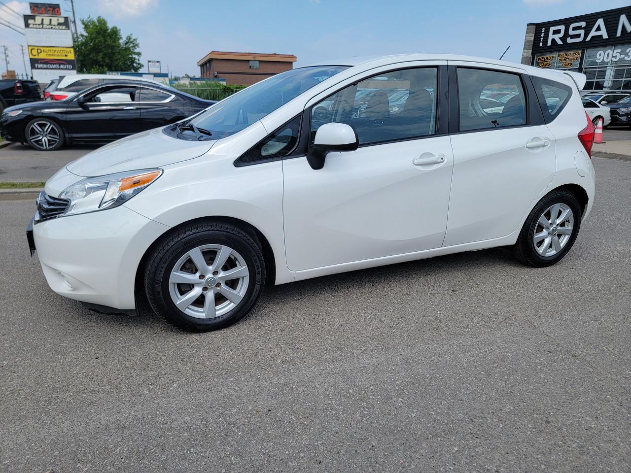2014 Nissan Versa Note SV - Photo #7