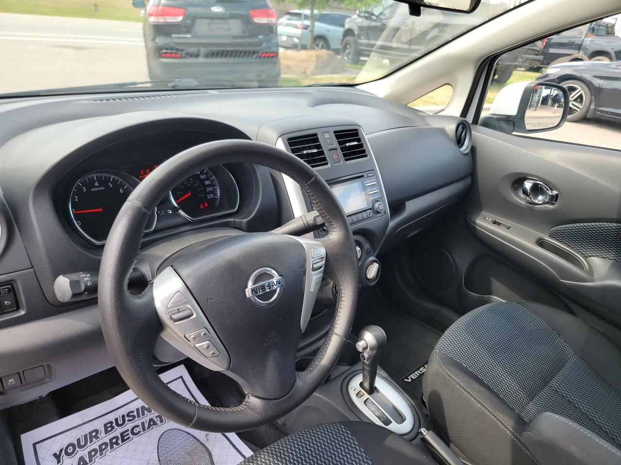 2014 Nissan Versa Note SV - Photo #8