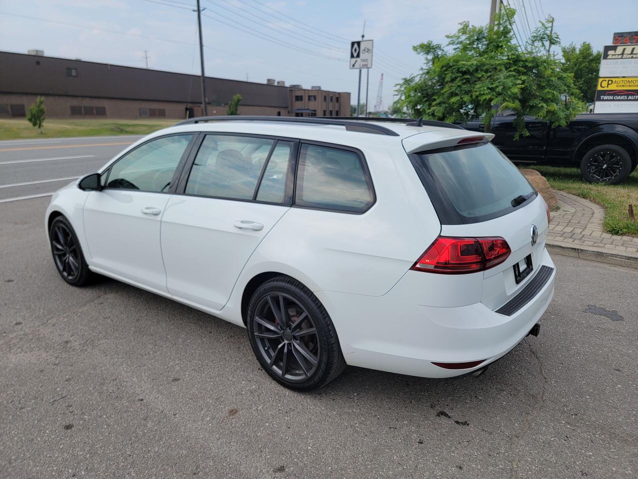2017 Volkswagen Golf SportWagen Comfortline - Photo #8