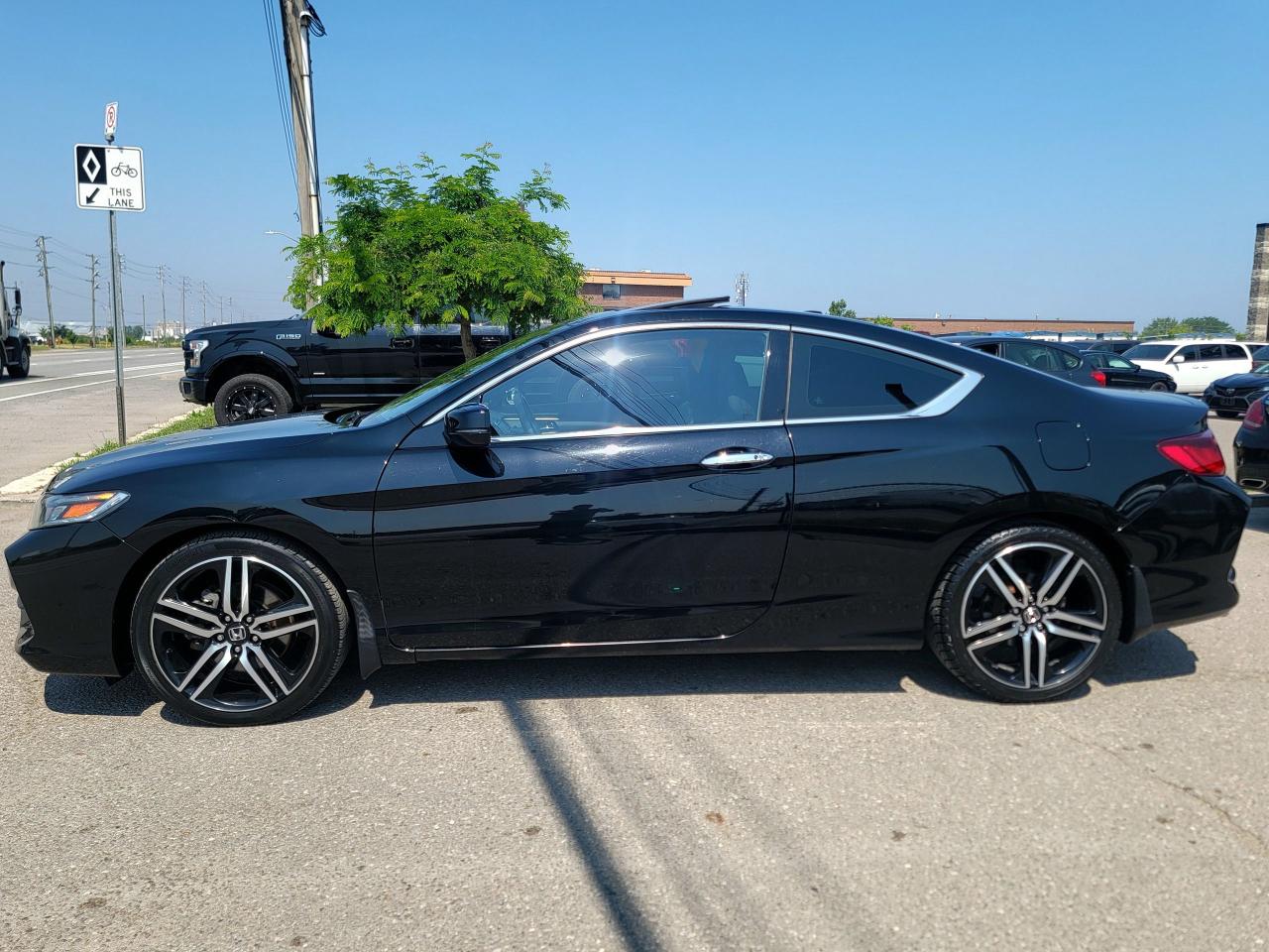 2017 Honda Accord Touring - Photo #8