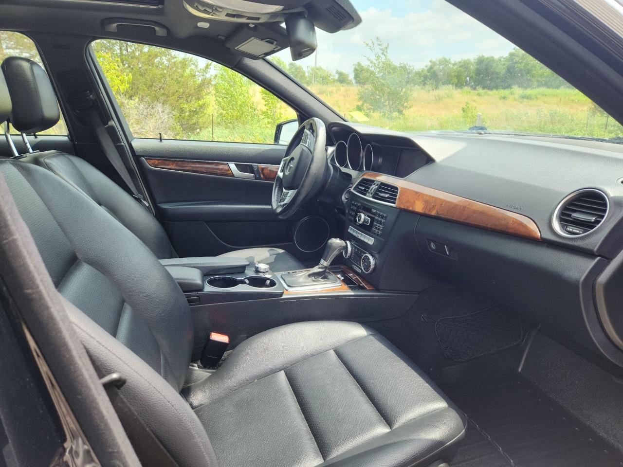 2012 Mercedes-Benz C-Class C 250 Photo29