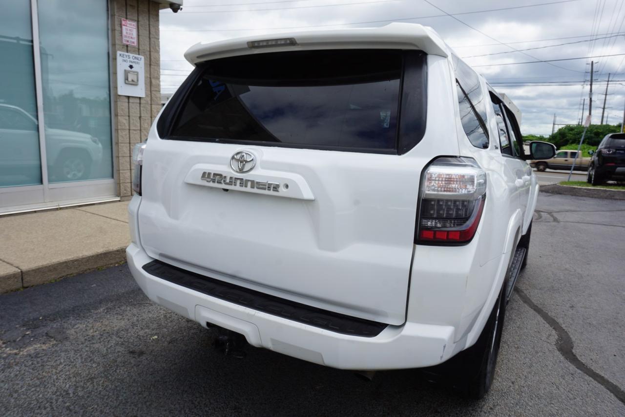 2018 Toyota 4Runner PREMIUM 4WD CERTIFIED *7 SEATS* CAMERA BLUETOOTH LEATHER HEATED SEATS SUNROOF CRUISE ALLOYS - Photo #6