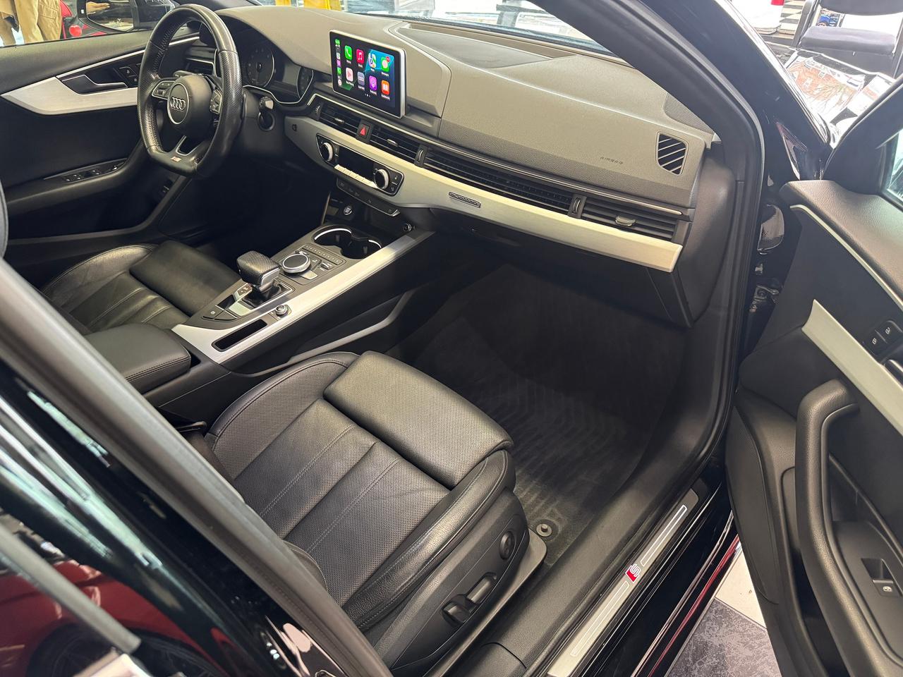 2017 Audi A4 Progressiv S-LINE+GPS+Cooled Leather+Roof+Camera Photo