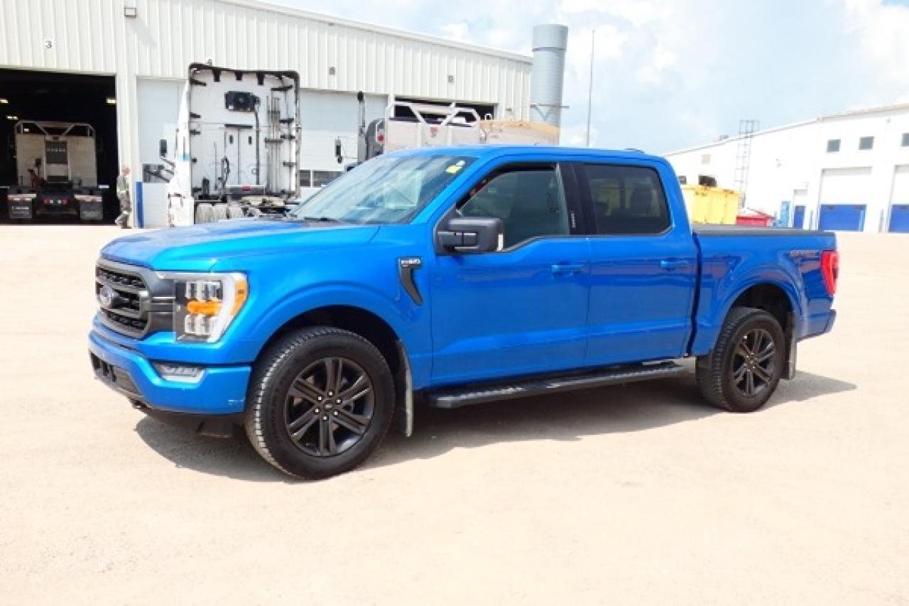 2021 Ford F-150 XLT ecoboost w/Htd cloth seats, NAV, BUC - Photo #2