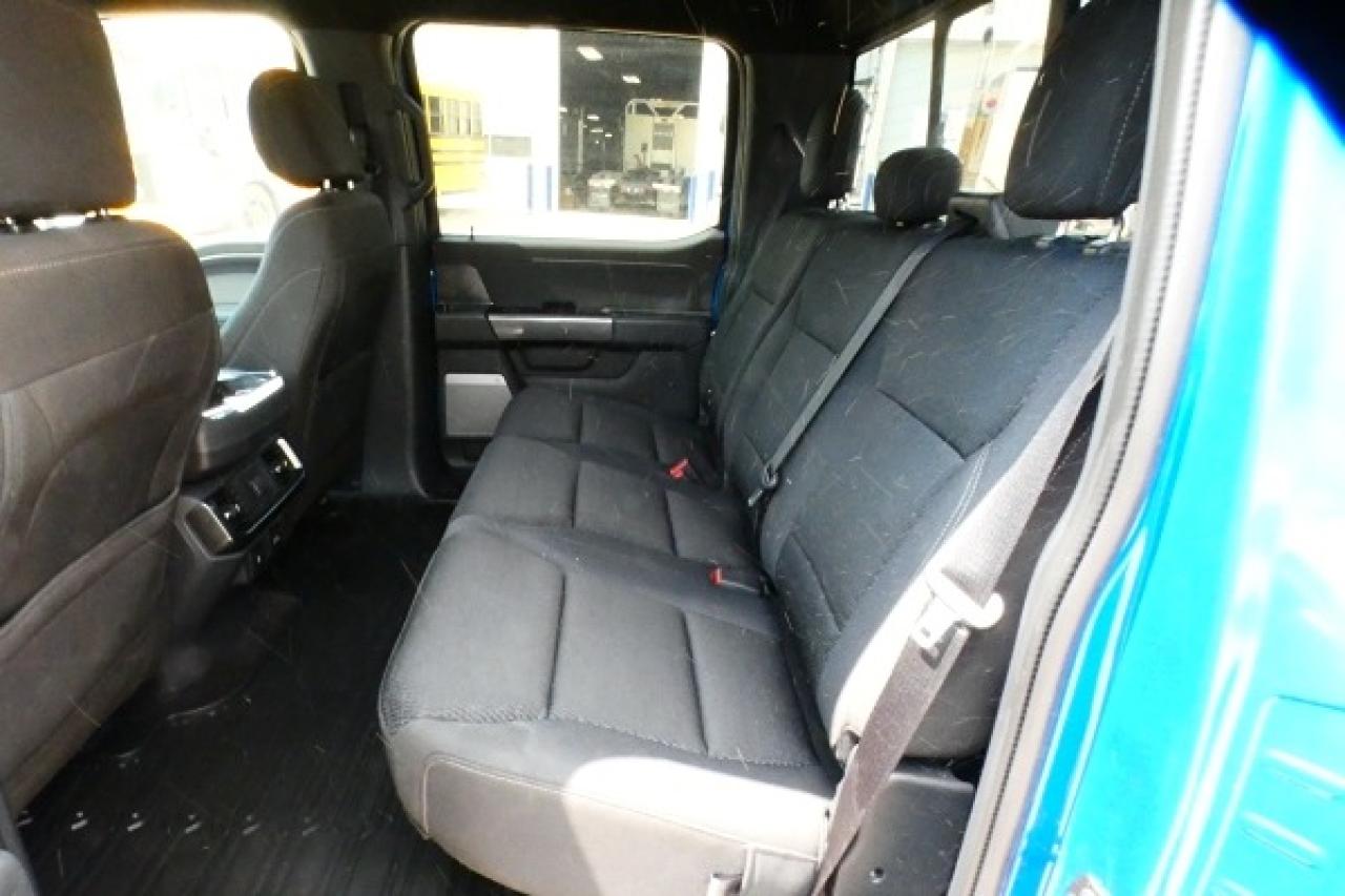 2021 Ford F-150 XLT ecoboost w/Htd cloth seats, NAV, BUC - Photo #9