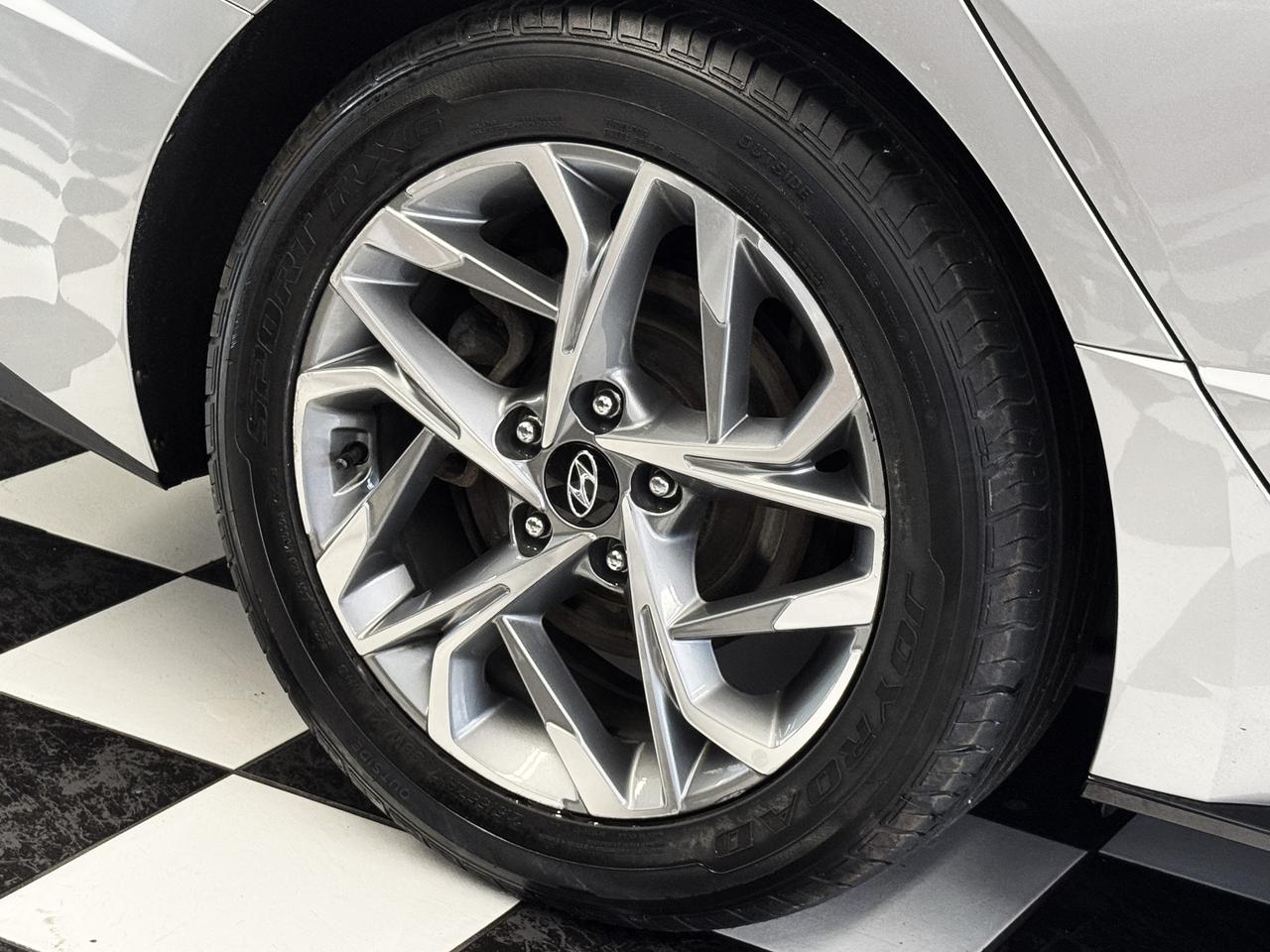 2021 Hyundai Sonata Preferred+Lane Keep+Adaptive Cruise+CLEAN CARFAX Photo