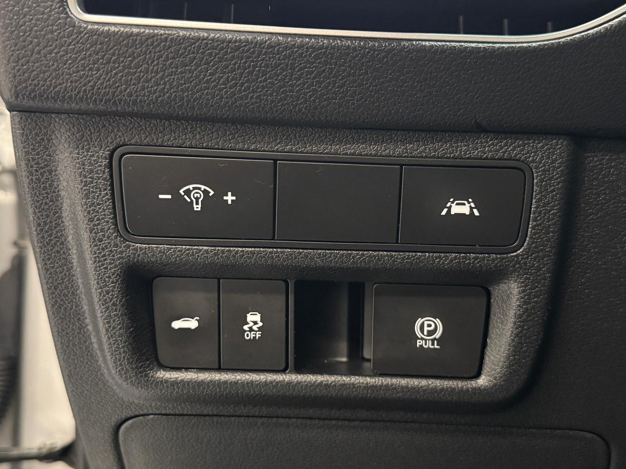 2021 Hyundai Sonata Preferred+Lane Keep+Adaptive Cruise+CLEAN CARFAX Photo