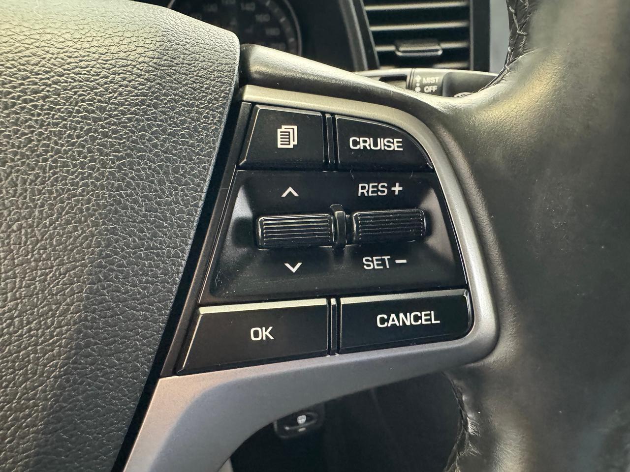 2018 Hyundai Elantra GL Manual+Camera+ApplePlay+Blind Spot+CLEAN CARFAX Photo