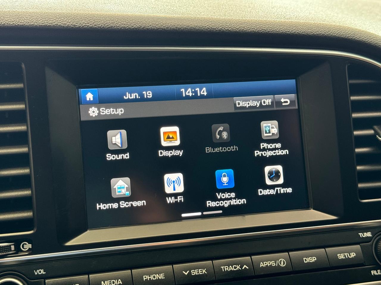 2018 Hyundai Elantra GL Manual+Camera+ApplePlay+Blind Spot+CLEAN CARFAX Photo