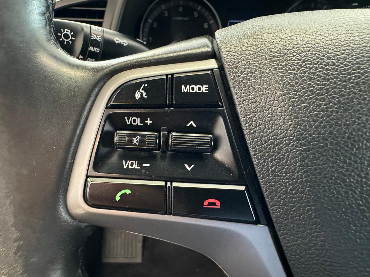 2018 Hyundai Elantra GL Manual+Camera+ApplePlay+Blind Spot+CLEAN CARFAX Photo