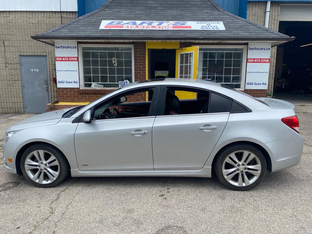 Used 2014 Chevrolet Cruze 2LT for sale in London, ON