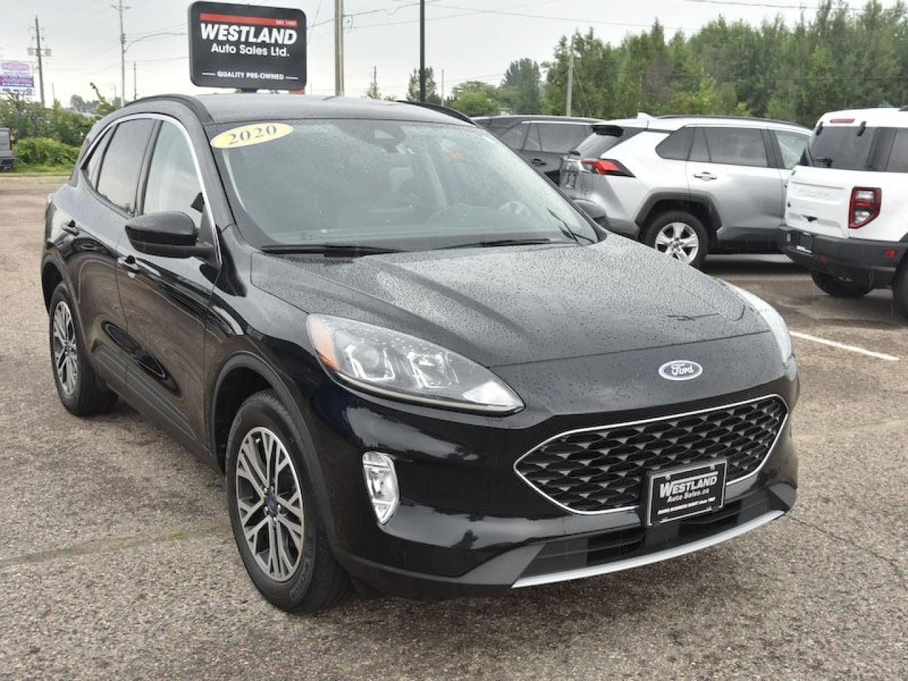 2020 Ford Escape SEL AWD - Photo #2