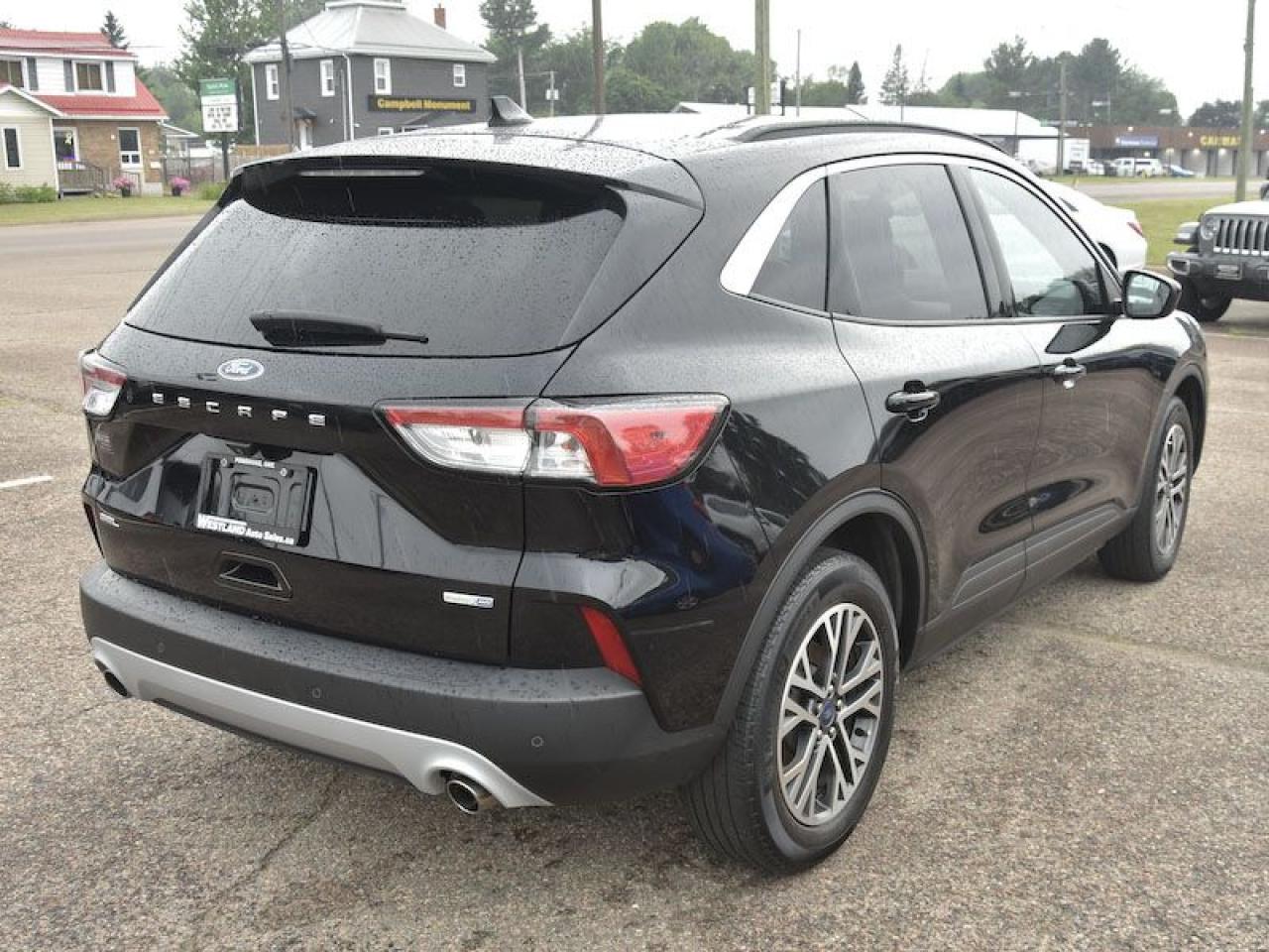 2020 Ford Escape SEL AWD - Photo #3