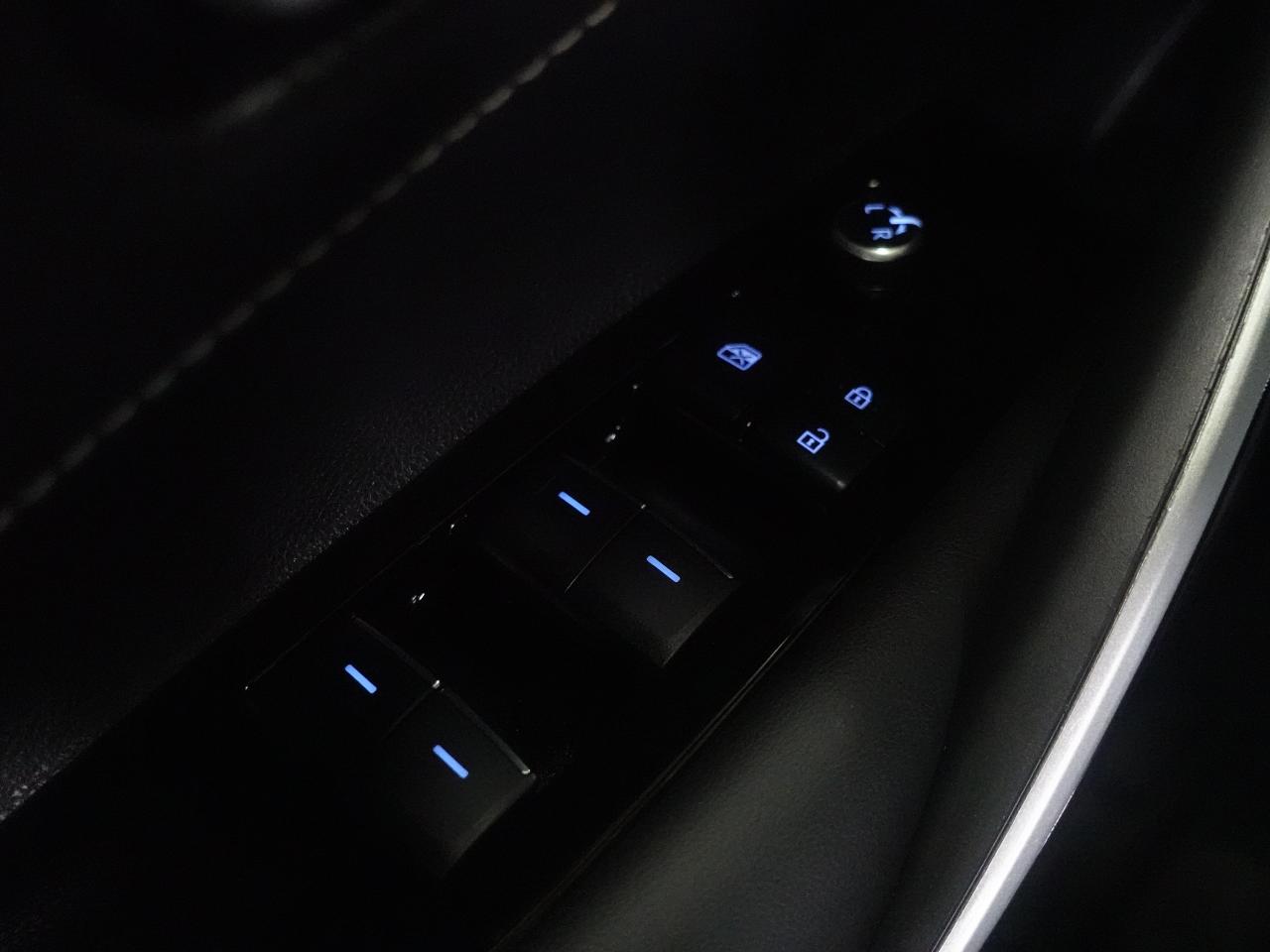 2021 Toyota Corolla HATCHBACK | XSE | Nav | Leather | BSM | CarPlay