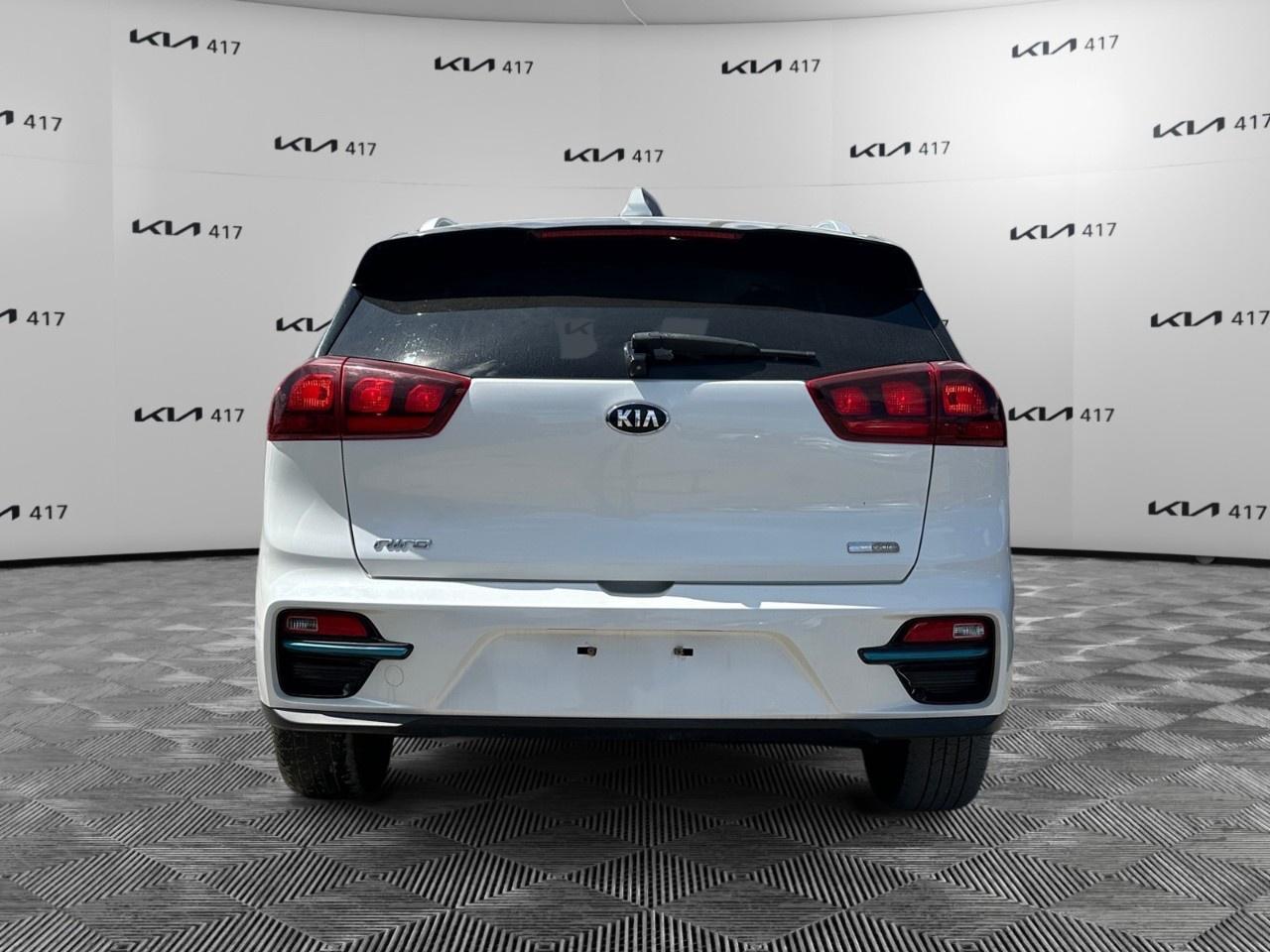 2021 Kia NIRO EV EX  FWD Photo3