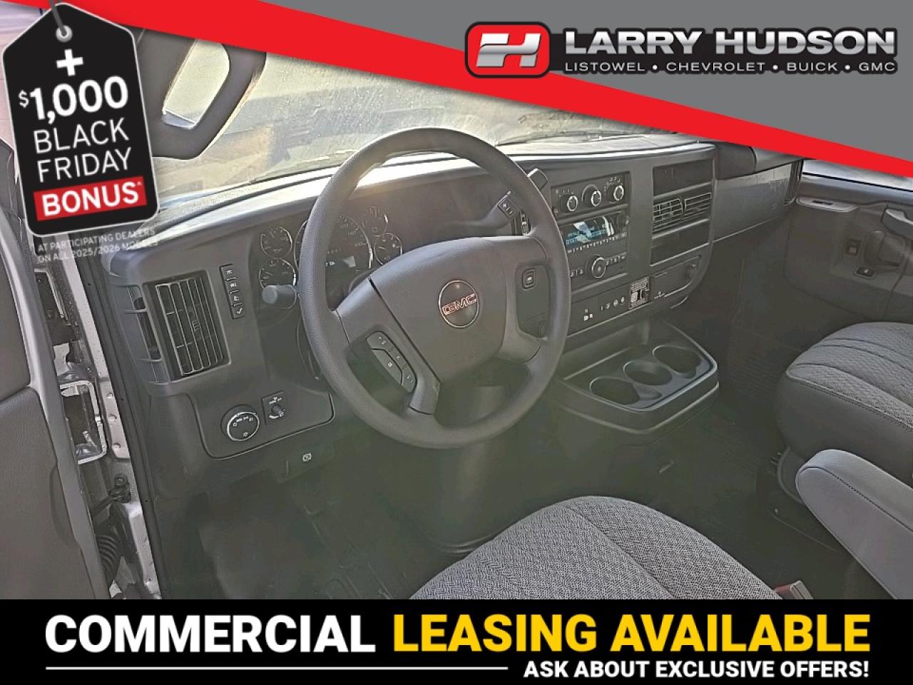 2025 GMC Savana 3500 Work Van Photo3