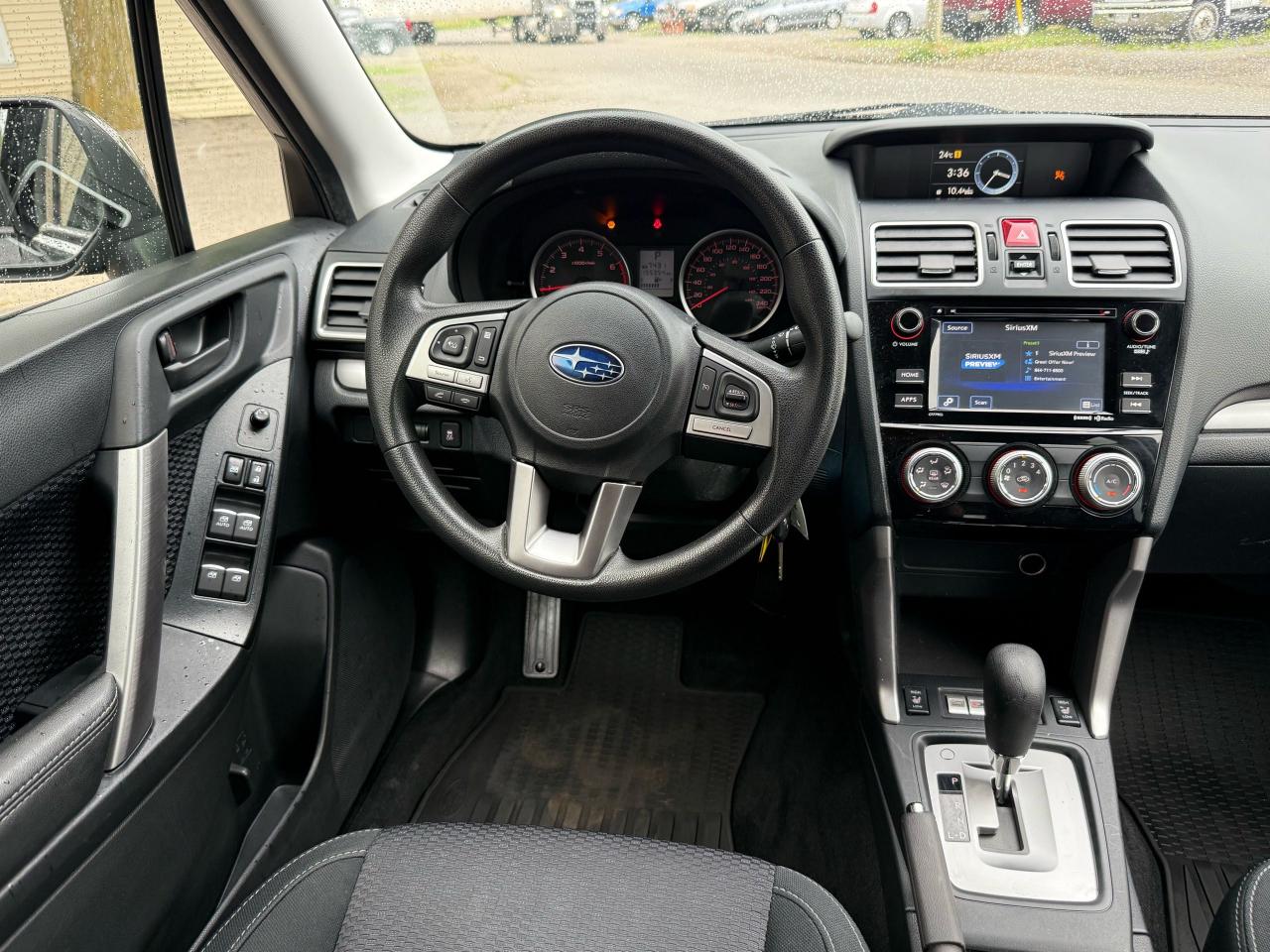 2018 Subaru Forester 2.5i - Photo #9