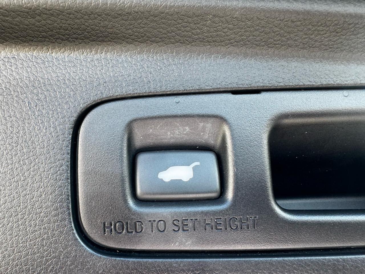 2024 Honda CR-V Touring Photo