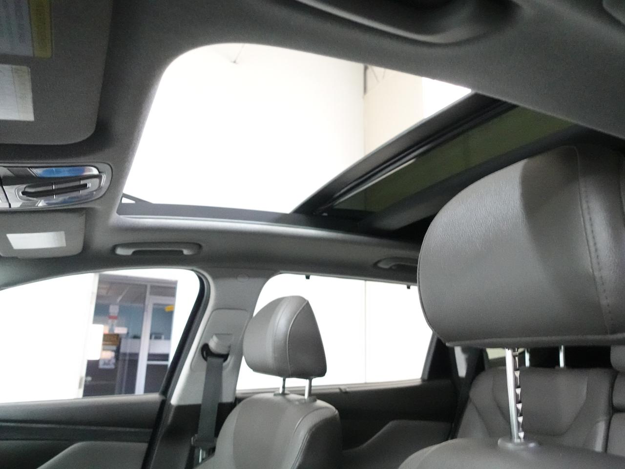 2020 Hyundai Santa Fe PREFERRED | AWD | Sun&Leather Pkg | BSM | CarPlay