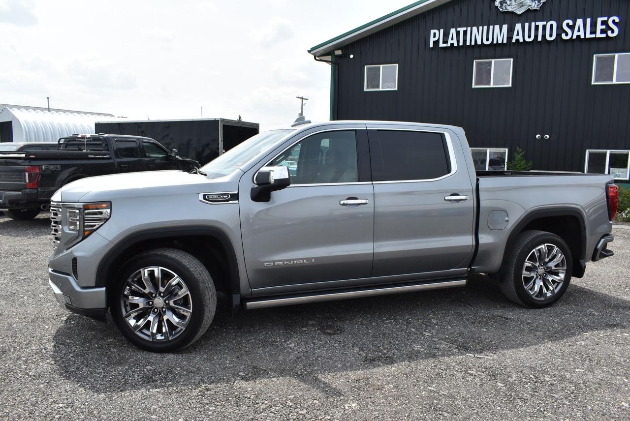 2023 GMC Sierra 1500 DENALI - 5.3L - Photo #3