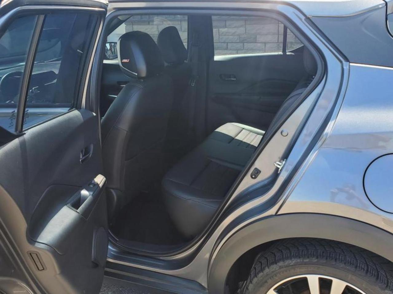 2019 Nissan Kicks SV-LEATHER-REMOTE START-HEATED SEATS-REAR CAMERA - Photo #17