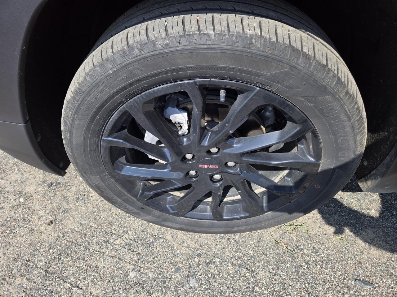 2024 GMC Terrain AWD 4DR SLE - Photo #19