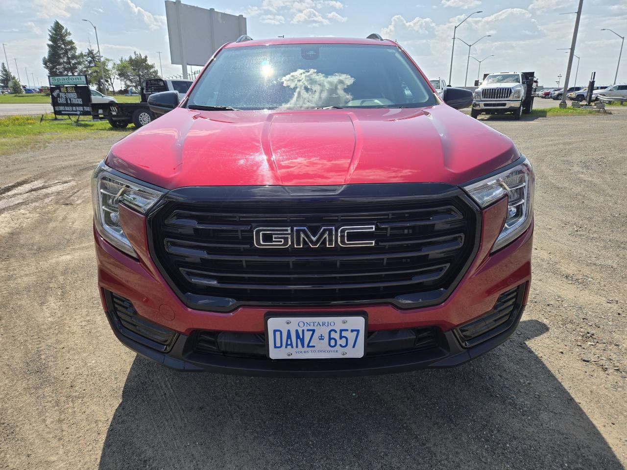 2024 GMC Terrain AWD 4DR SLE - Photo #2