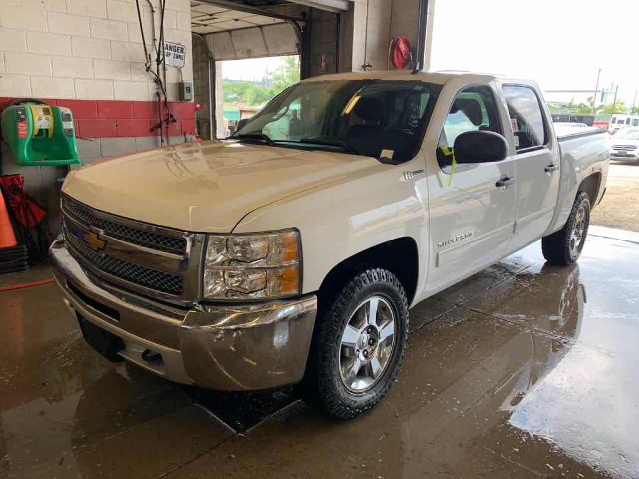 Used 2013 Chevrolet Silverado K1500 HY for sale in Innisfil, ON