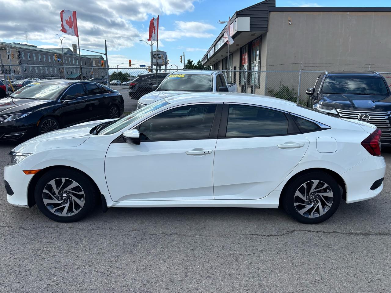 2018 Honda Civic SE, Push Start, Heated Seats, Alloy Wheels, - Photo #4