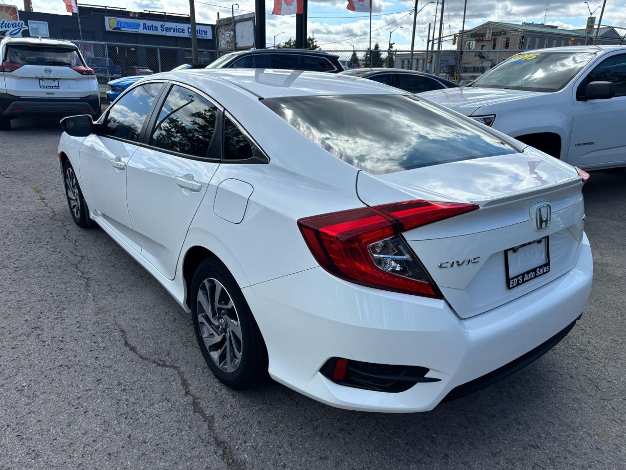 2018 Honda Civic SE, Push Start, Heated Seats, Alloy Wheels,