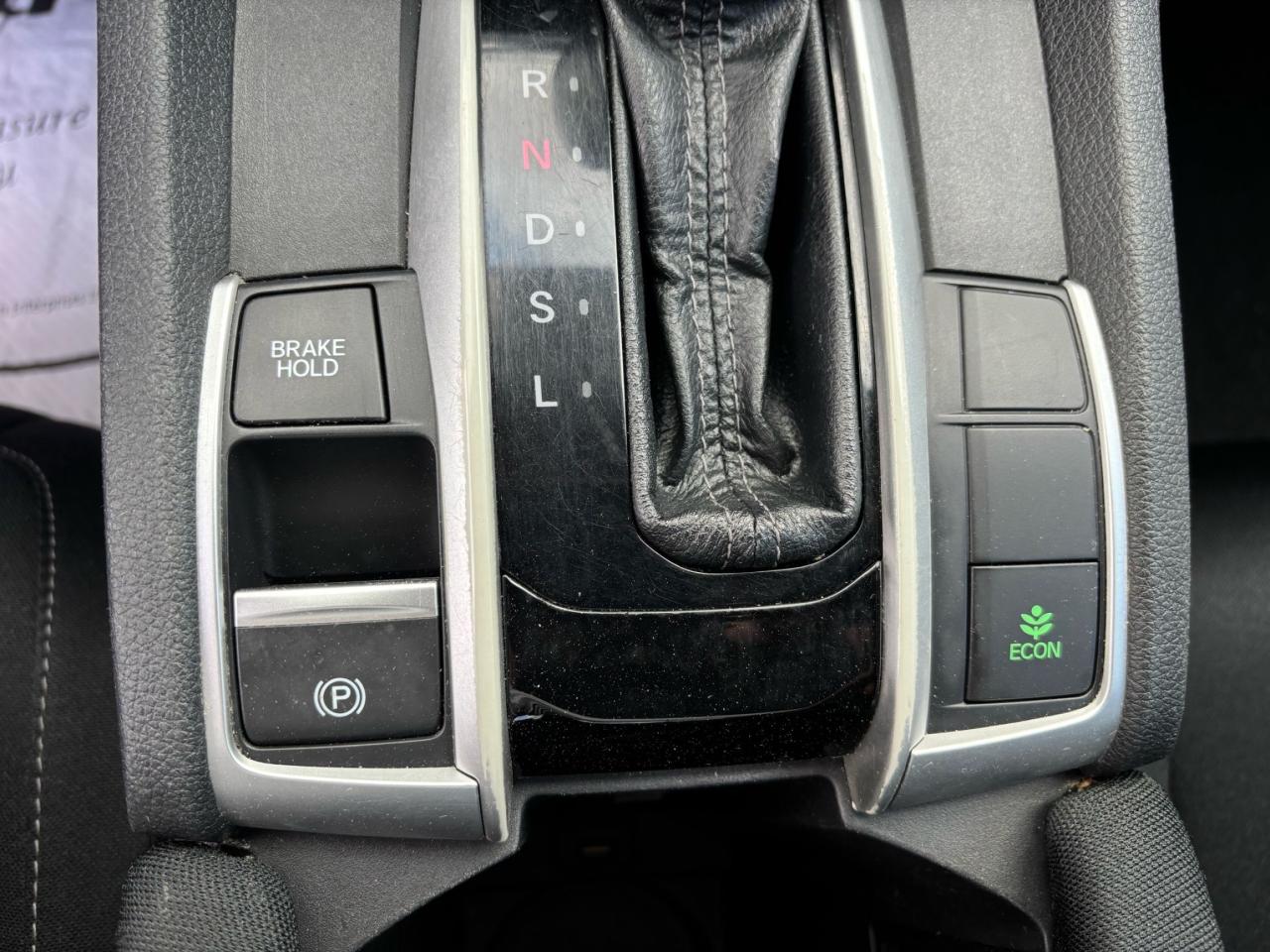 2018 Honda Civic SE, Push Start, Heated Seats, Alloy Wheels,