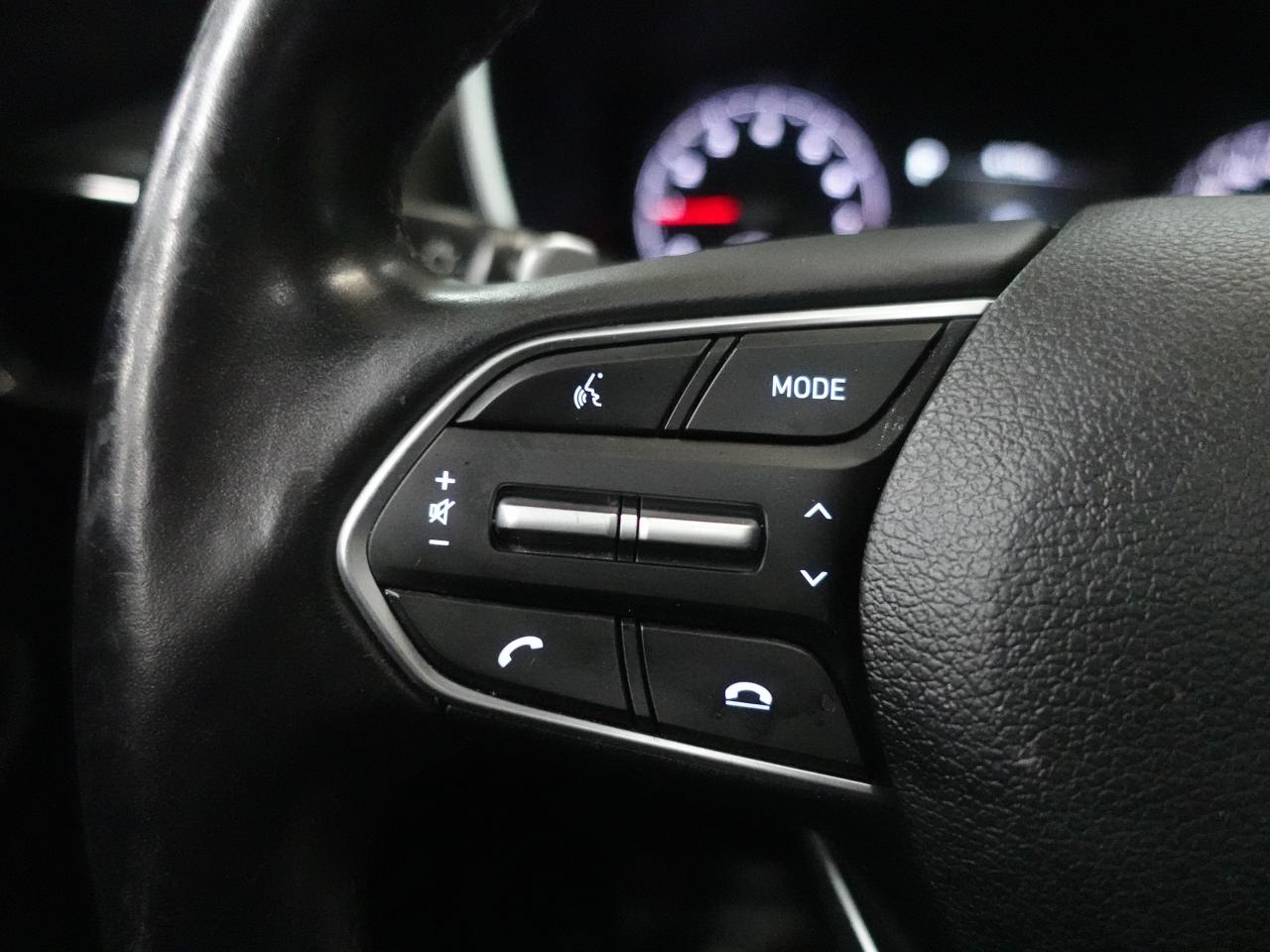 2021 Hyundai Santa Fe PREFERRED | AWD | Trend-Pkg | Leather | Pano roof
