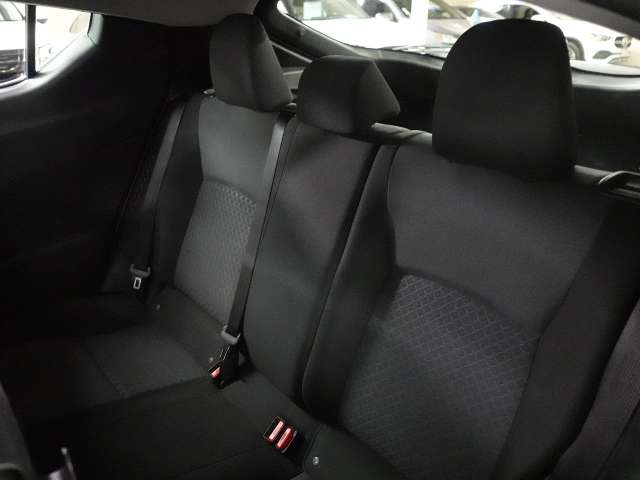 2022 Toyota C-HR LE | LaneDep | ACC | Backup Cam | CarPlay