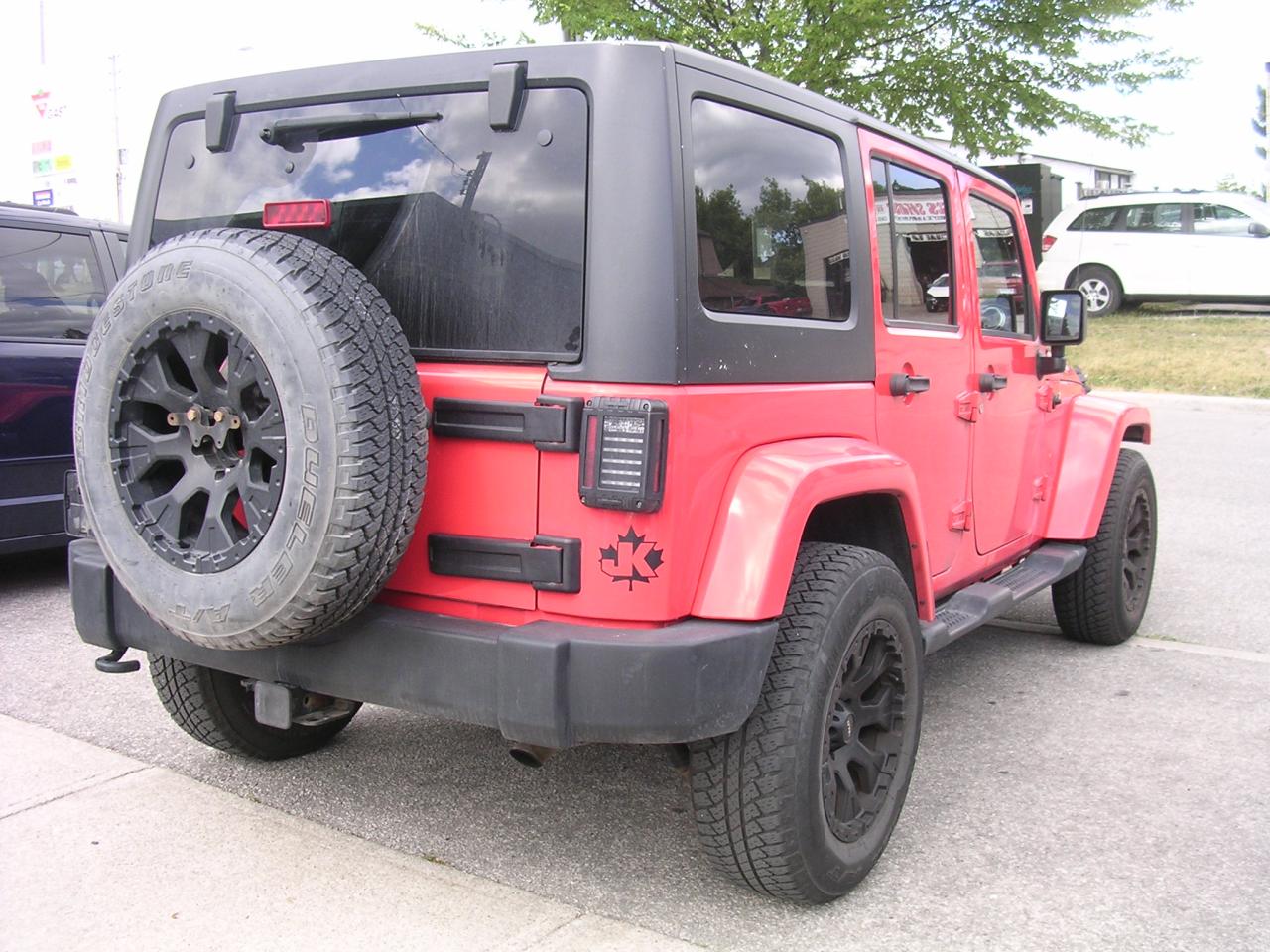 2013 Jeep Wrangler 4WD 4DR SAHARA - Photo #3