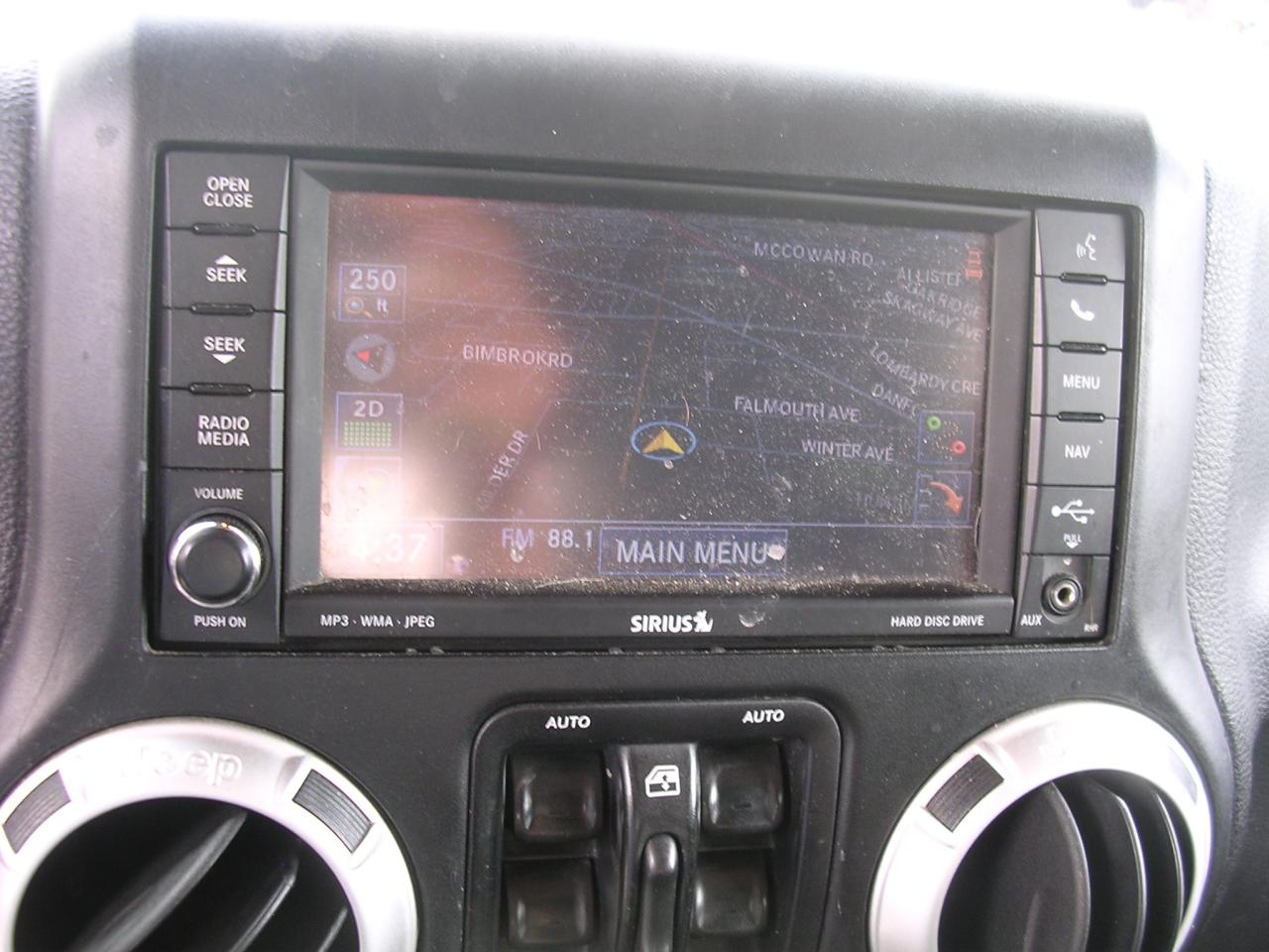 2013 Jeep Wrangler 4WD 4DR SAHARA - Photo #12