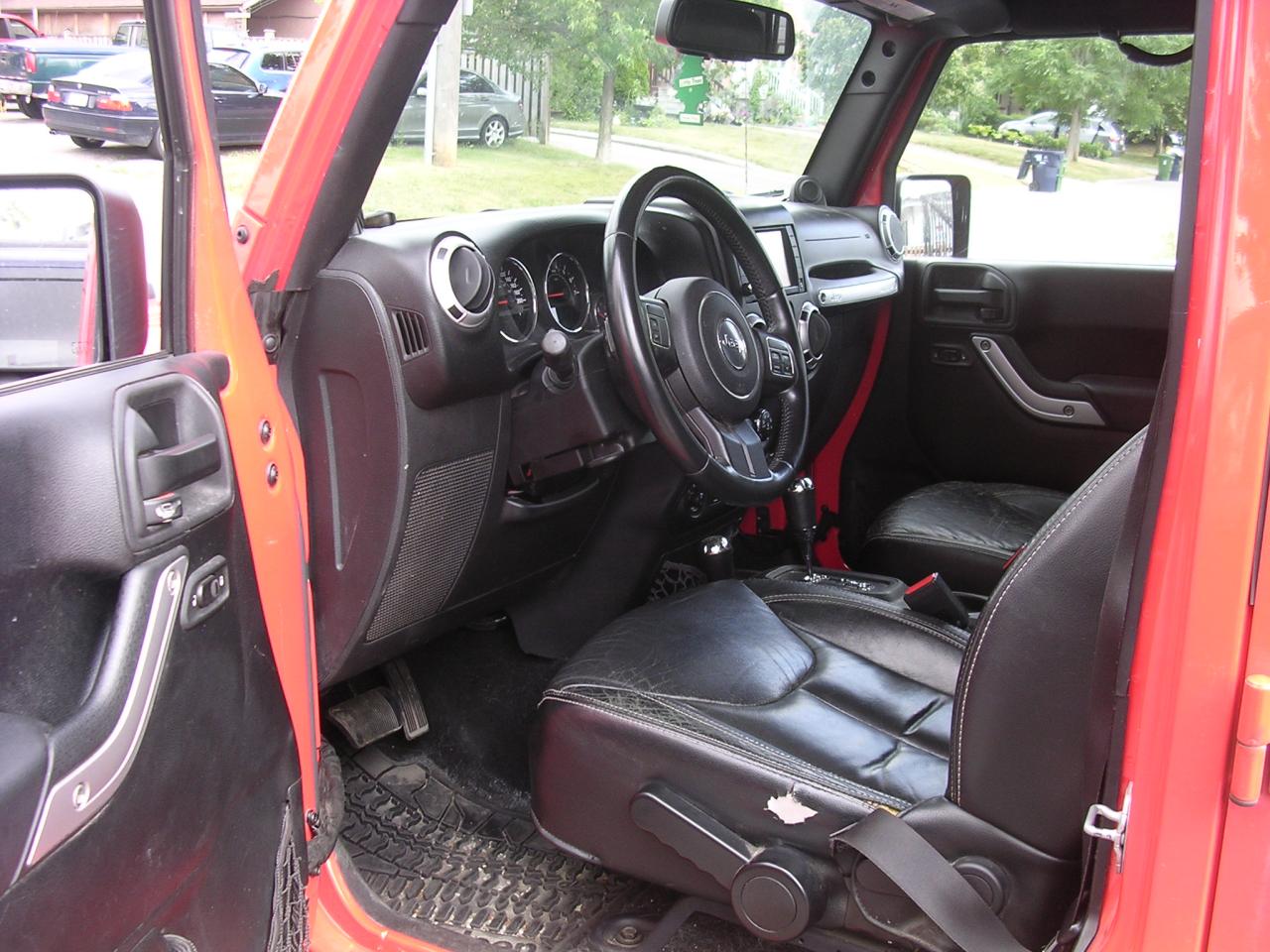 2013 Jeep Wrangler 4WD 4DR SAHARA - Photo #6