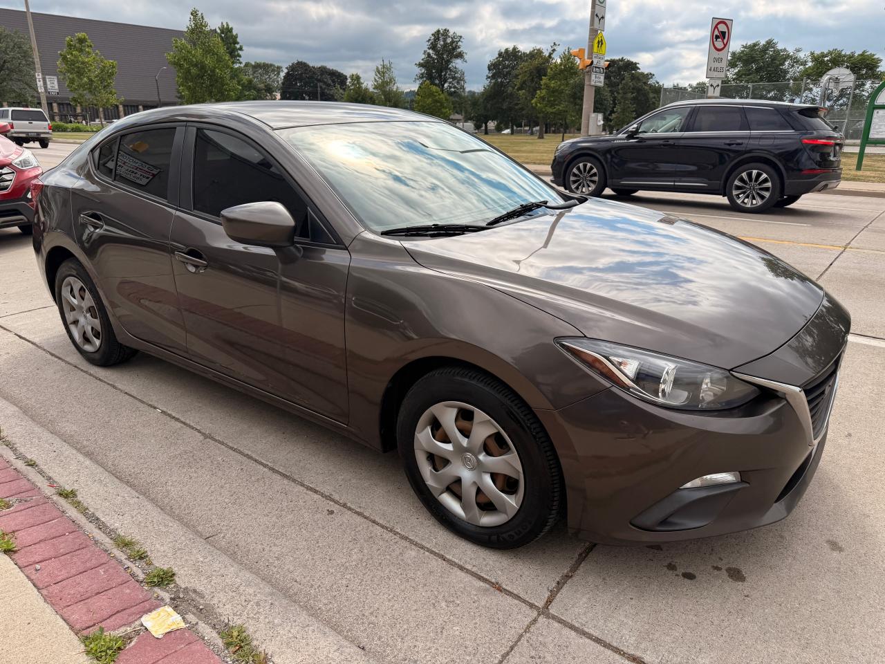 2015 Mazda MAZDA3 GX - Photo #6