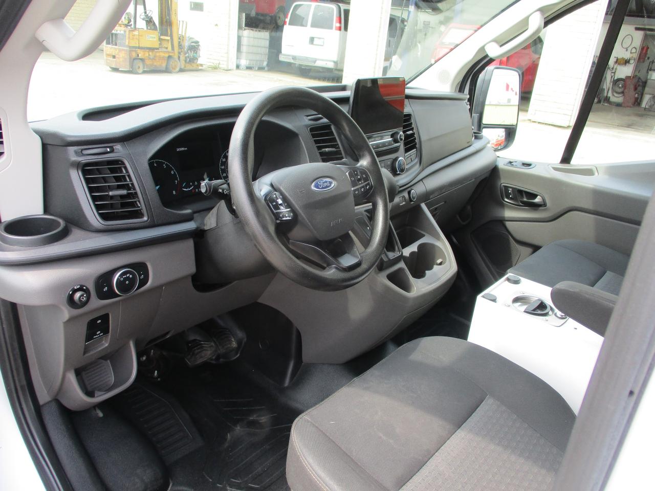 2021 Ford Transit Cargo Van  - Photo #8