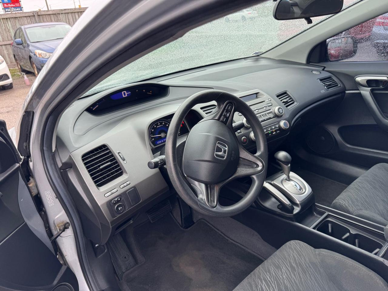 2008 Honda Civic LX - Photo #10